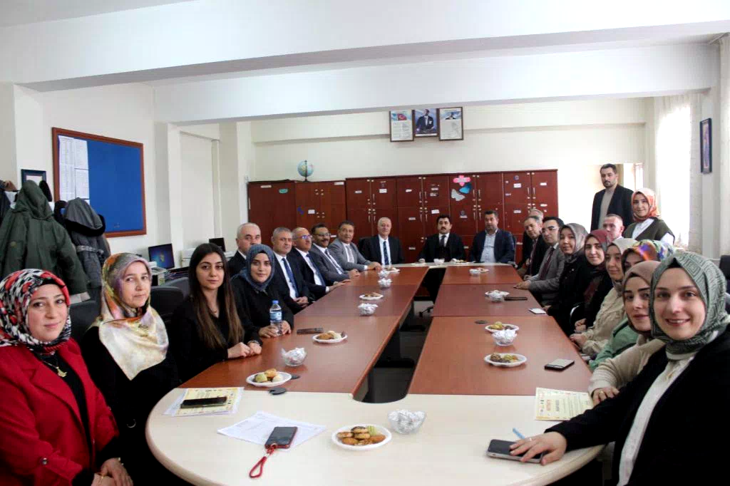 Bayburt’ta 14.103 Öğrenci Karne Heyecanı Yaşadı