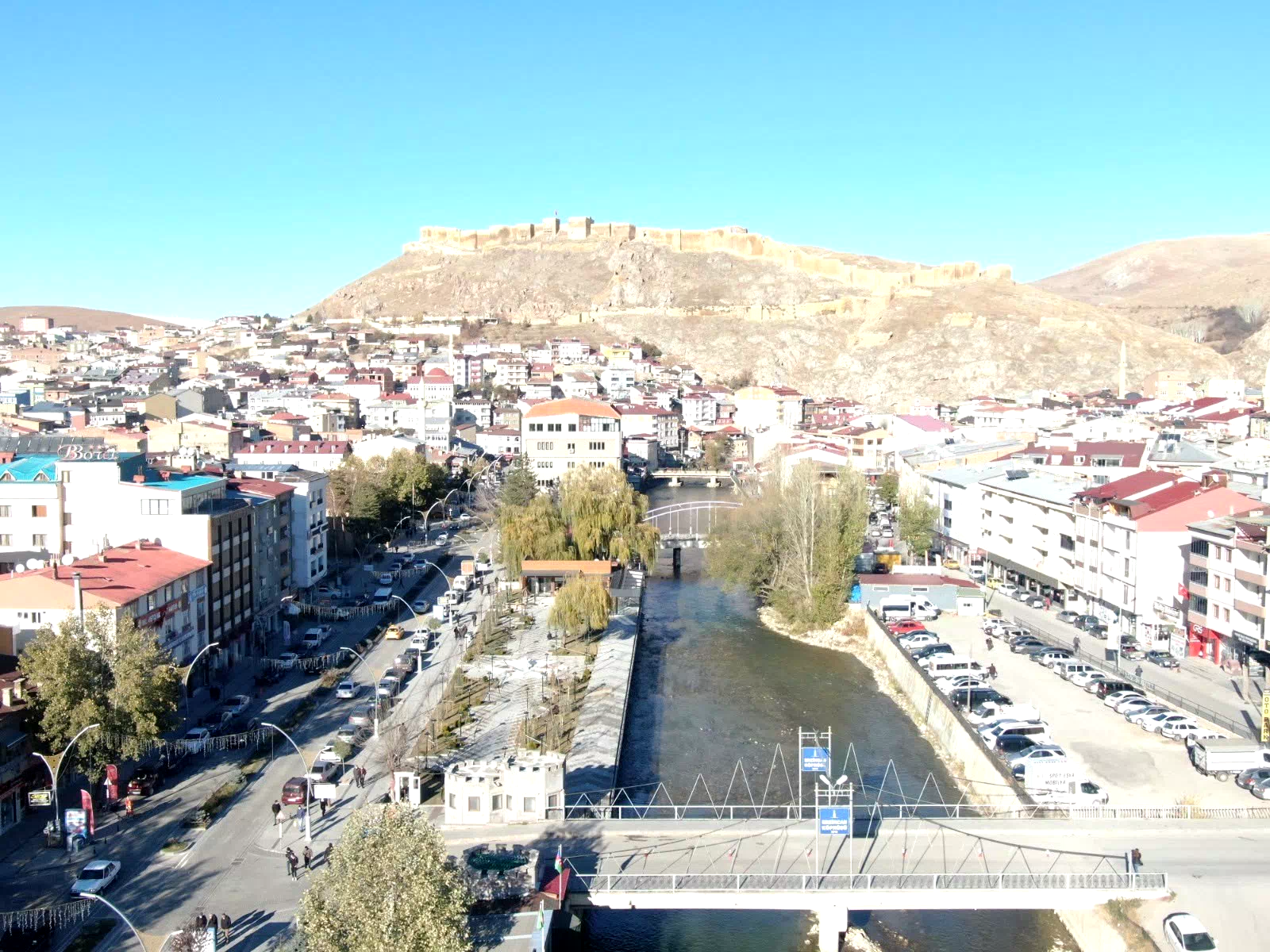 Bayburt’ta 2 vali yardımcısı ve 2 kaymakamın görev yeri değişti
