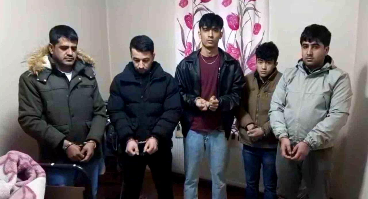 Bayburt’ta 5 düzensiz göçmen yakalandı