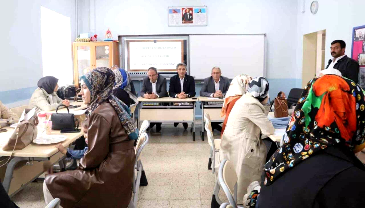 Bayburt’ta ’Aile Okulu’ kurslarına ilgi