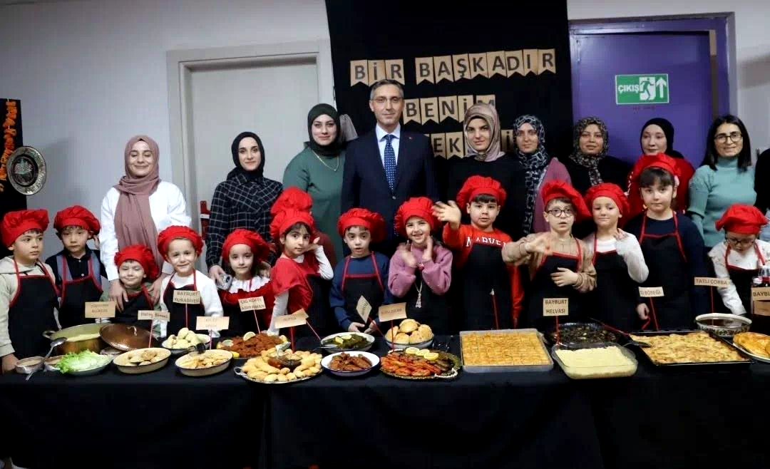 Bayburt’ta ’Ailemle Eğitim Yolculuğum’ projesi kapsamında renkli etkinlikler yapıldı