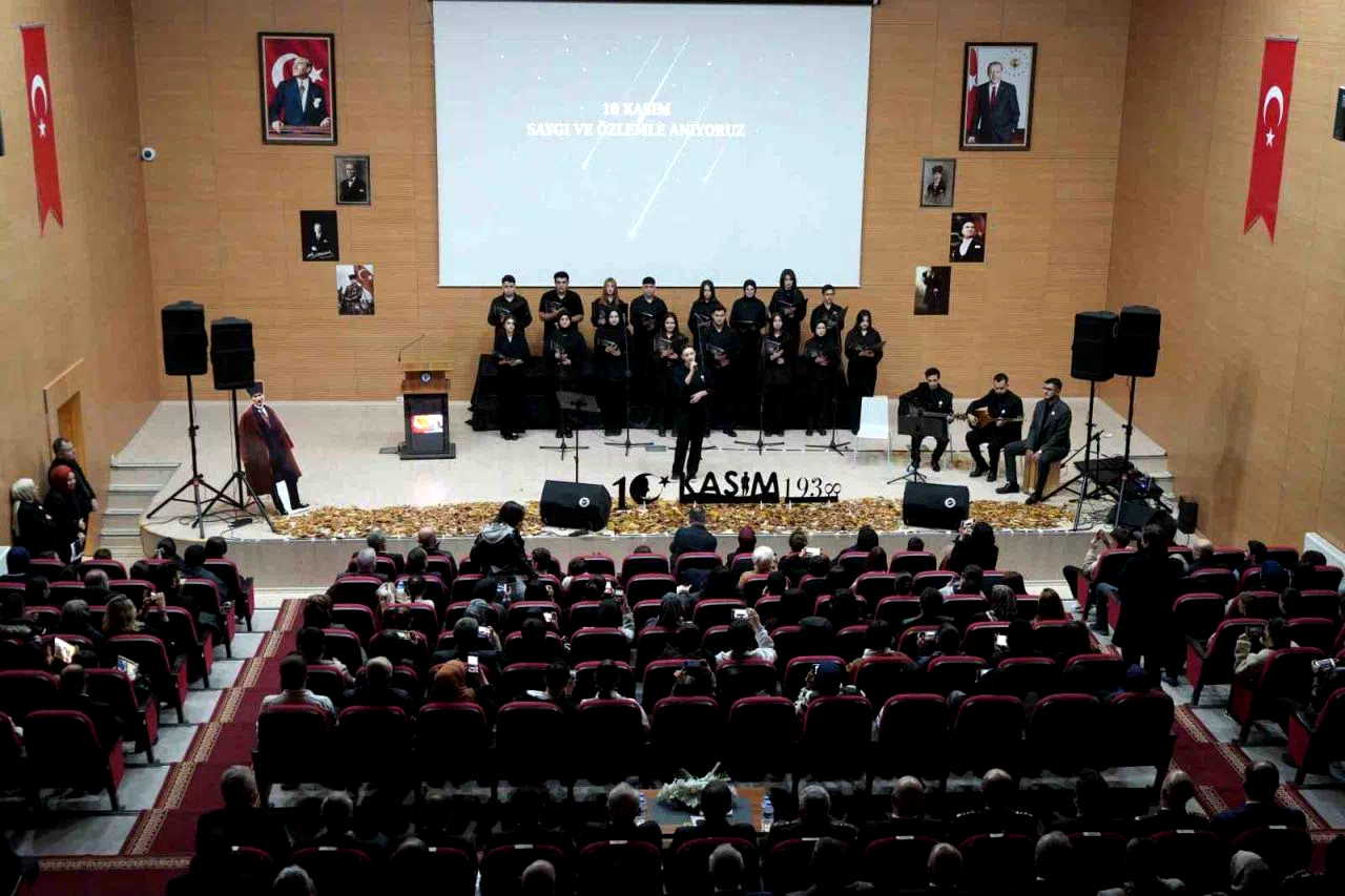 Bayburt’ta Atatürk vefatının 87’nci yıl dönümünde anıldı