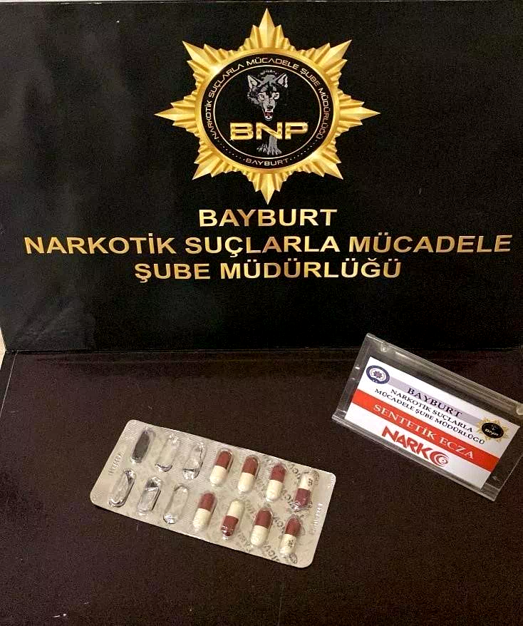 Bayburt’ta bir miktar uyuşturucu ele geçirildi