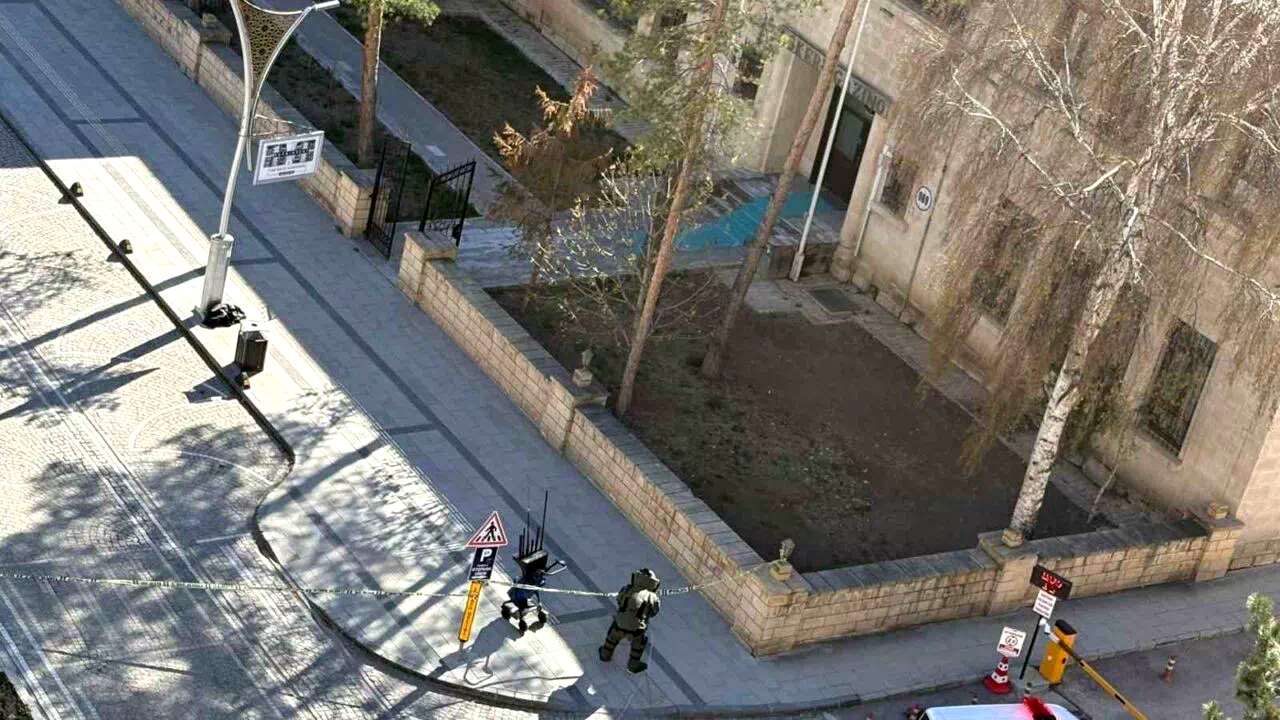 Bayburt’ta bomba ihbarı asılsız çıktı