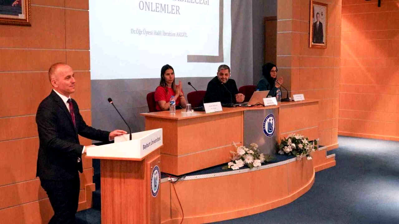 Bayburt’ta düzenlenen sıfır atık söyleşisinde gıda israfı ele alındı