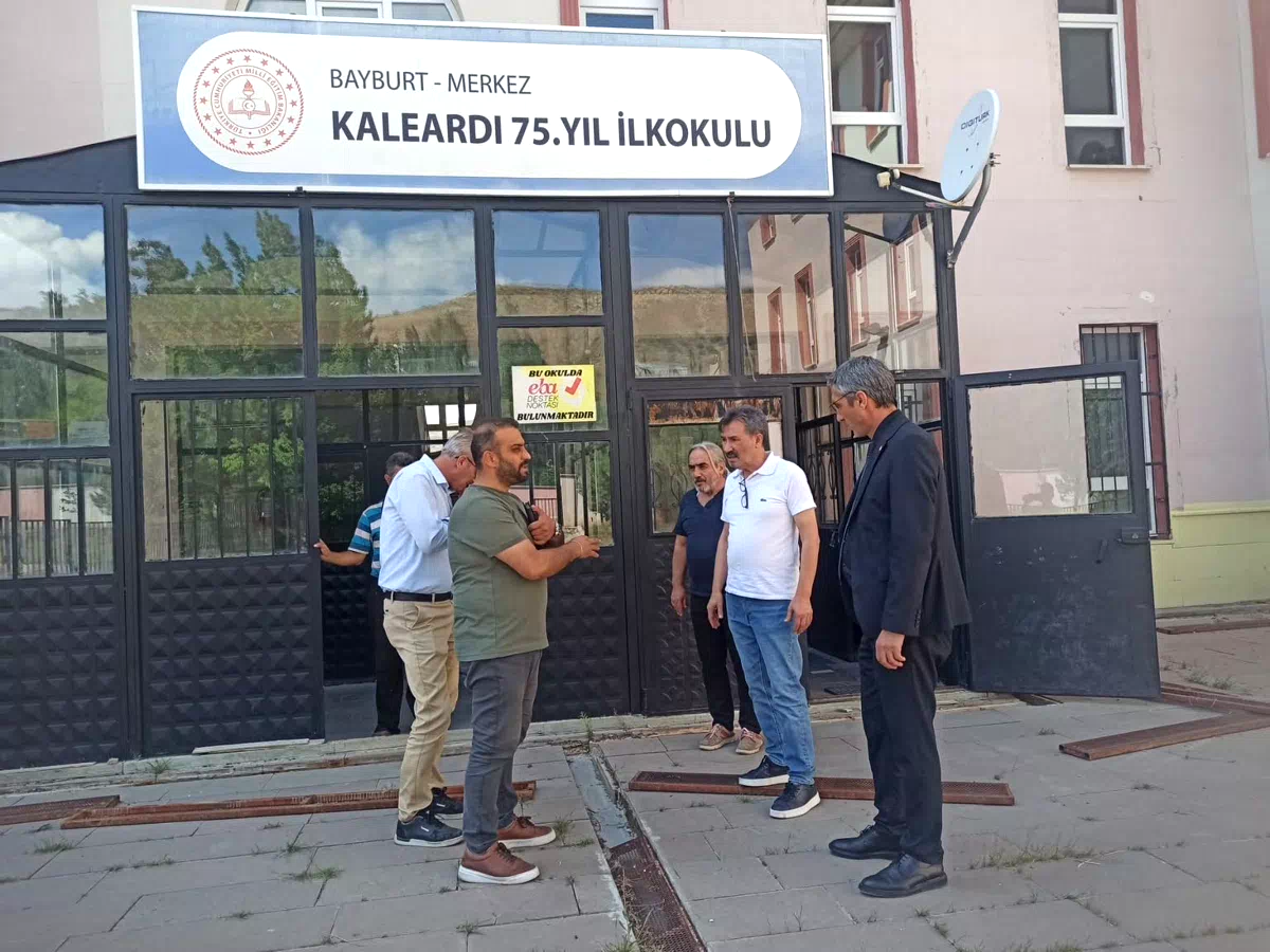 Bayburt’ta eğitim öğretim hazırlıkları tamamlanan okullarda inceleme yapıldı