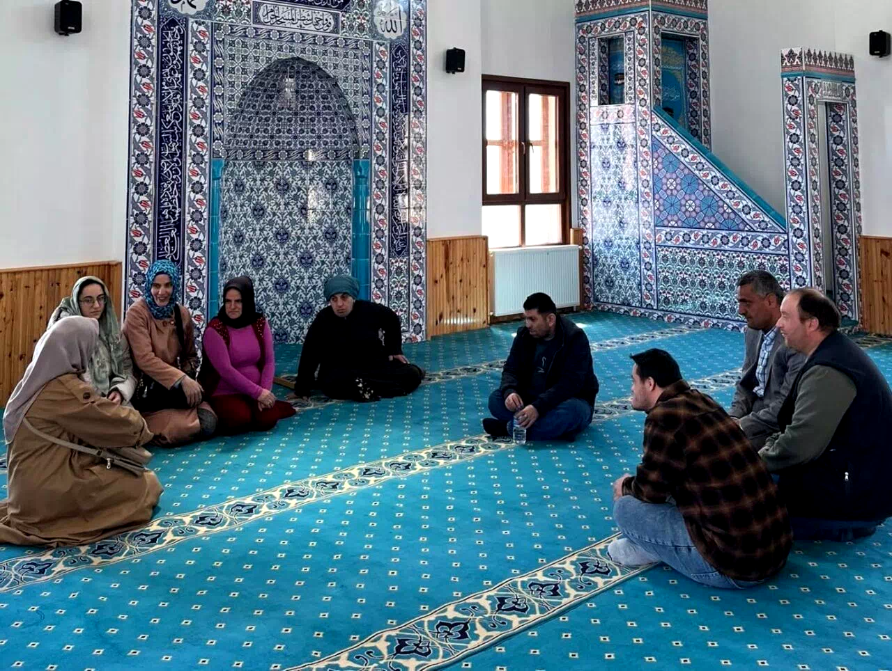 Bayburt’ta engelli vatandaşlar camide buluştu