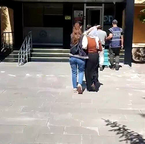 Bayburt’ta evden hırsızlık suçuna karışan 3 şüpheli tutuklandı