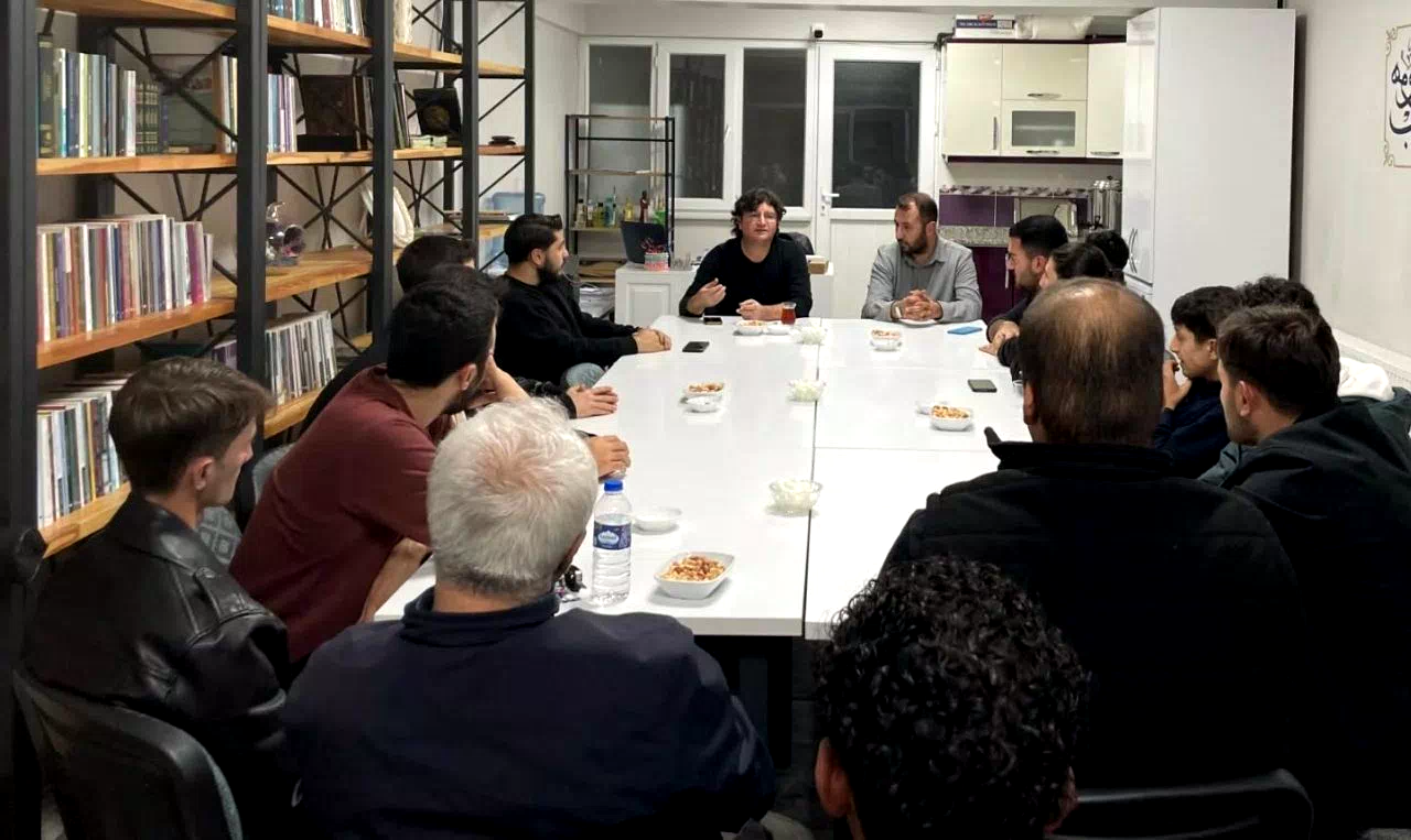 Bayburt’ta ‘Gençlik Buluşmaları’ programı devam ediyor