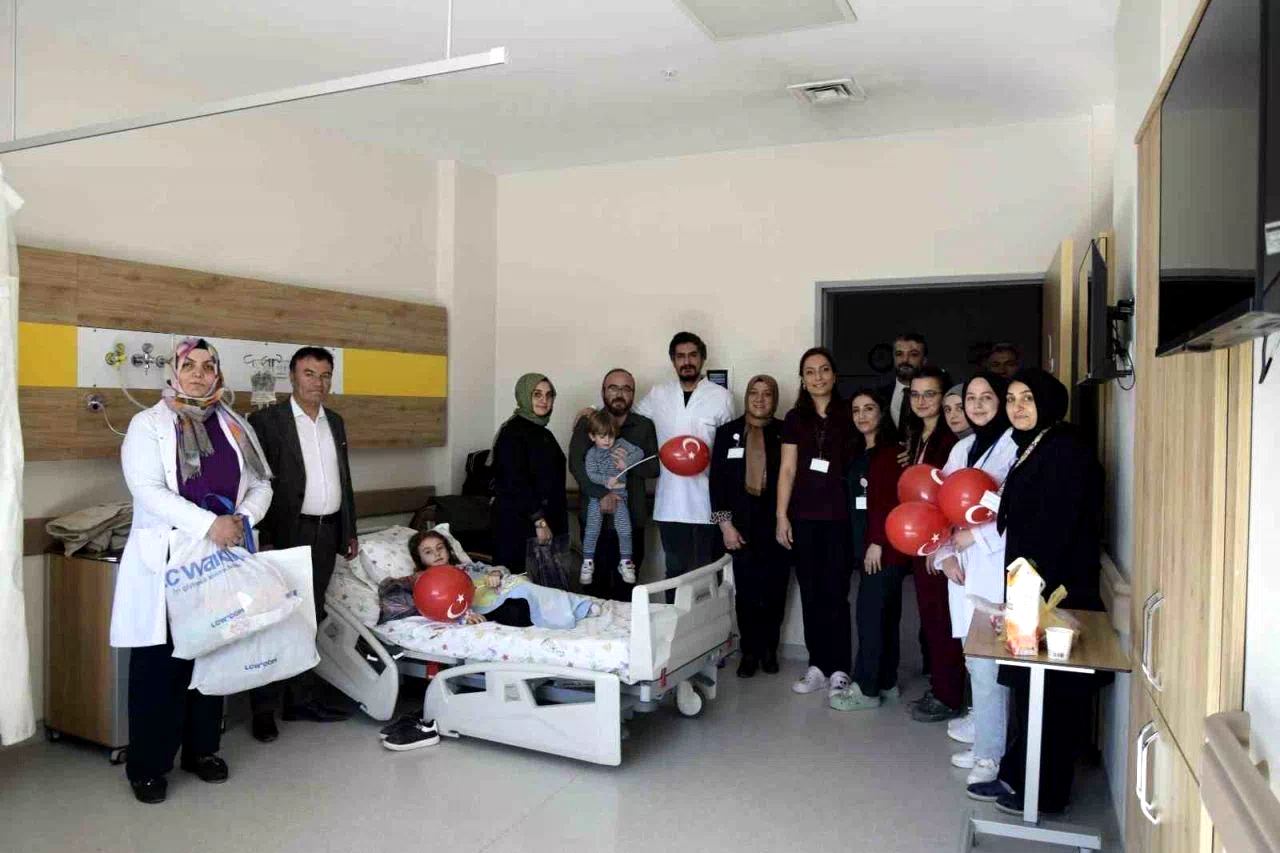 Bayburt’ta hasta ve hasta yakınları ‘Hasta Hakları’ konusunda bilgilendirildi