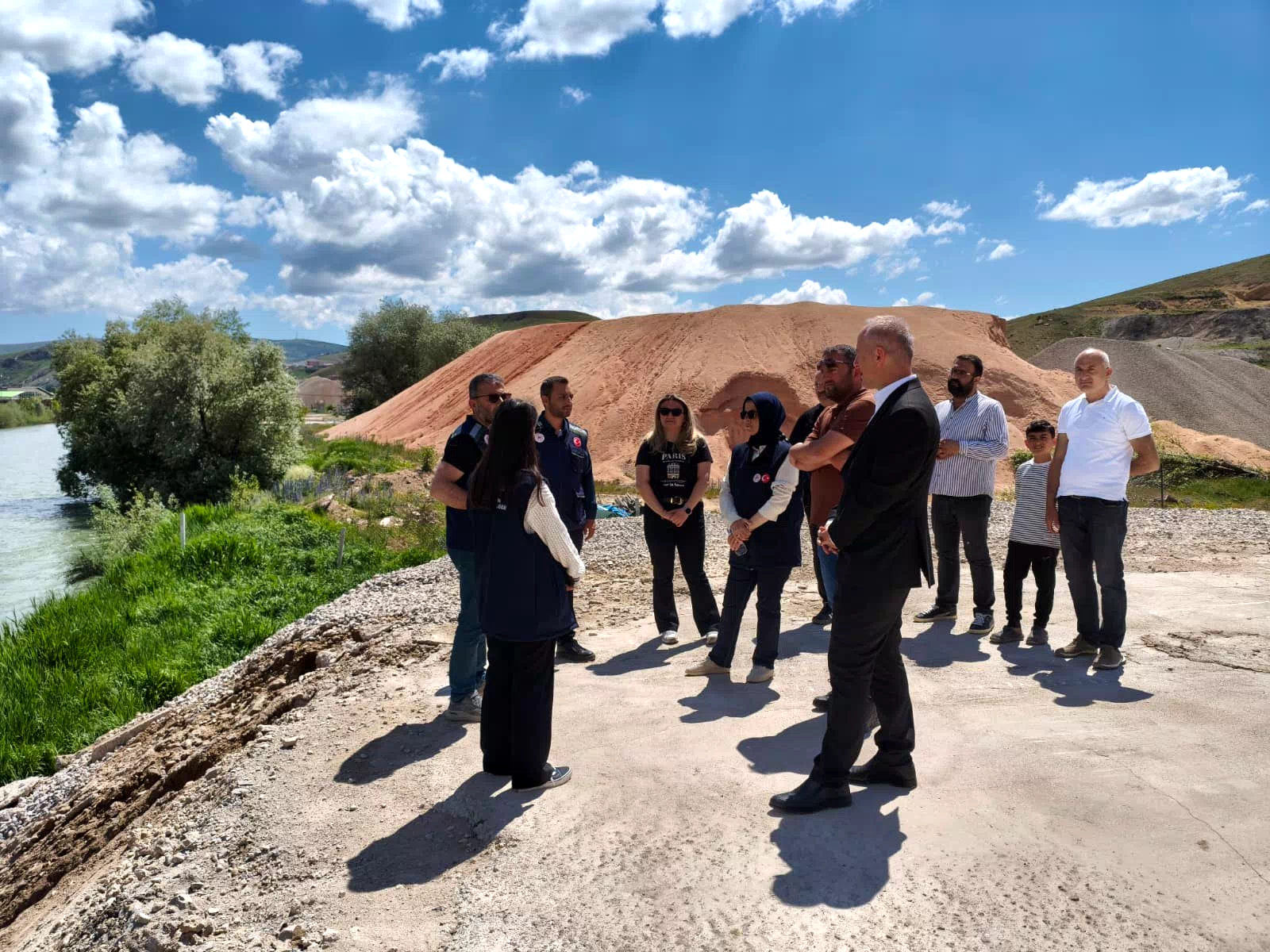 Bayburt’ta hazır beton tesislerine çevre denetimi