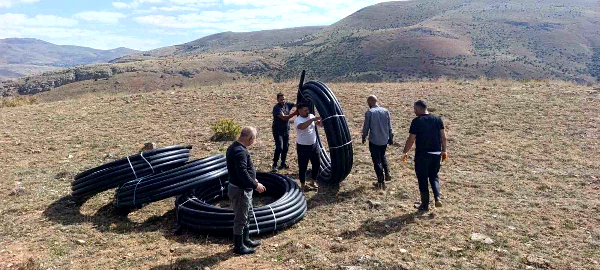 Bayburt’ta içme suyu sorununa köylülerden imece usulü çözüm
