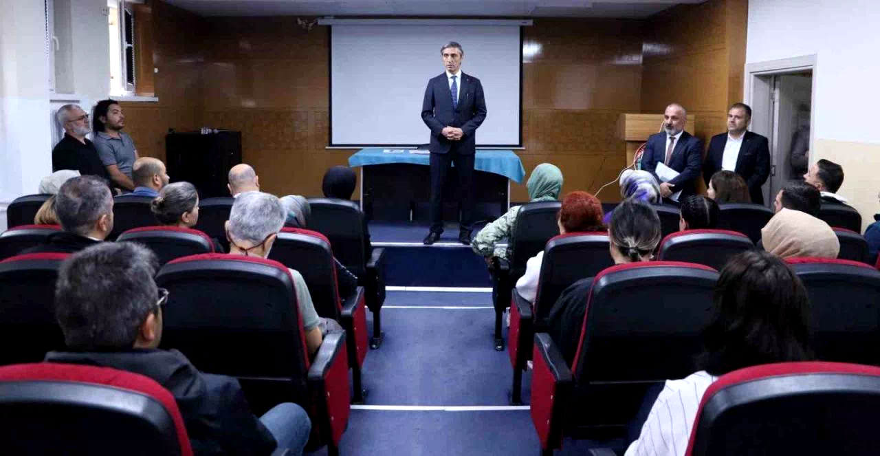 Bayburt’ta İlçe Zümre Başkanları Toplantısı yapıldı