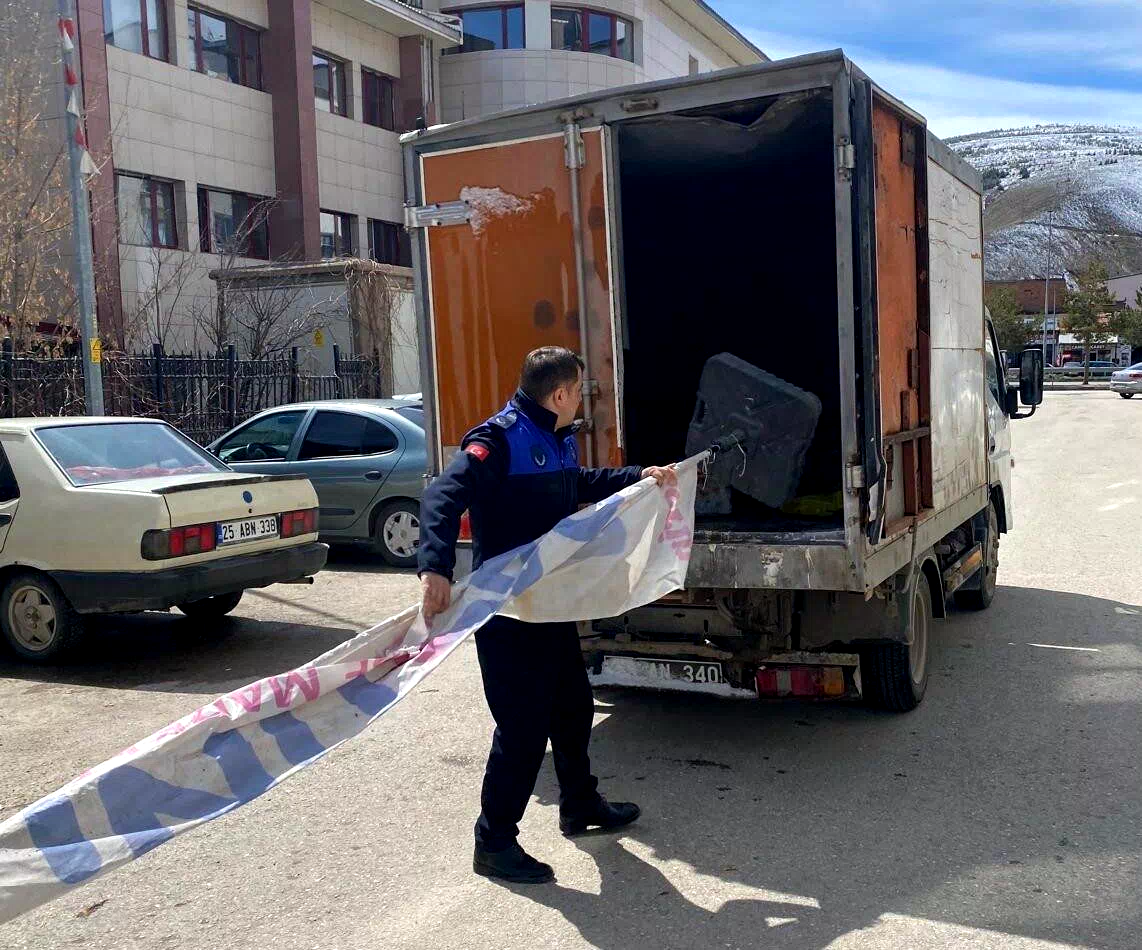 Bayburt’ta kaldırım işgallerine yönelik denetimler sürüyor