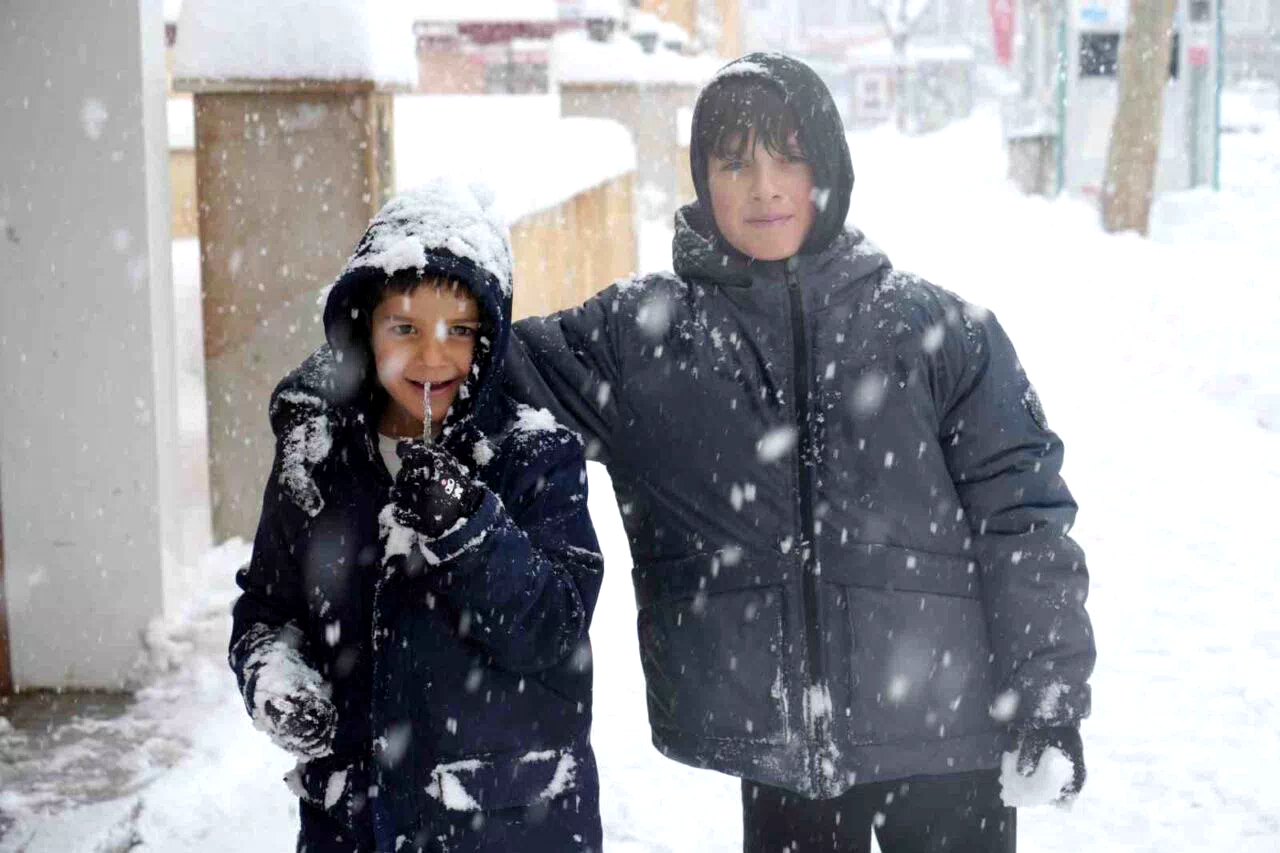Bayburt’ta kar tatili 1 gün daha uzatıldı