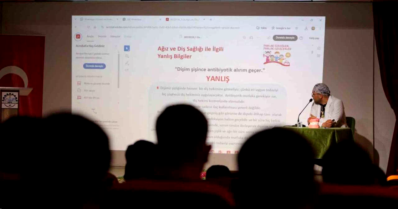 Bayburt’ta lise öğrencilerine ağız ve diş sağlığı eğitimi verildi