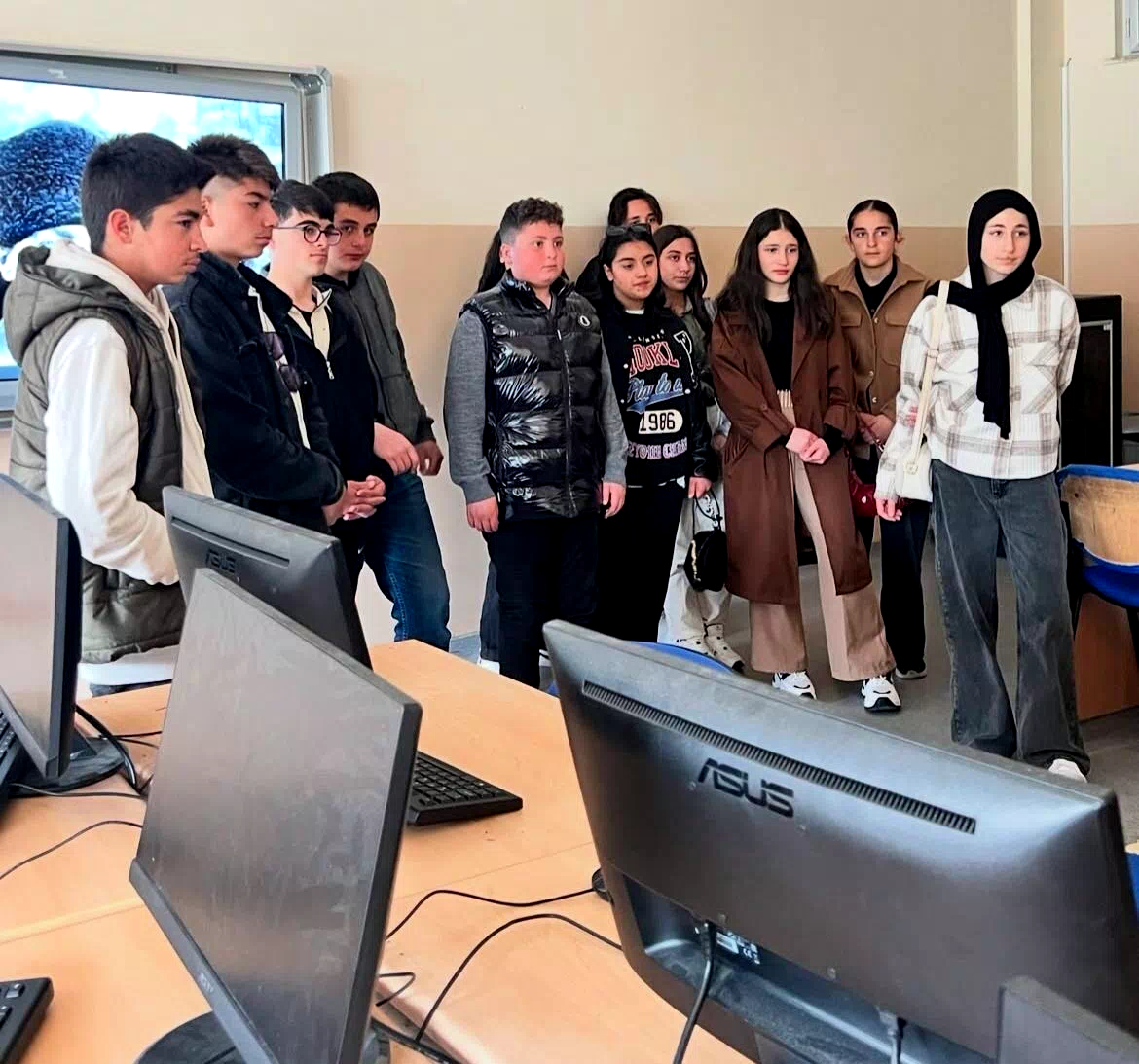 Bayburt’ta lise tanıtım gezileri başladı