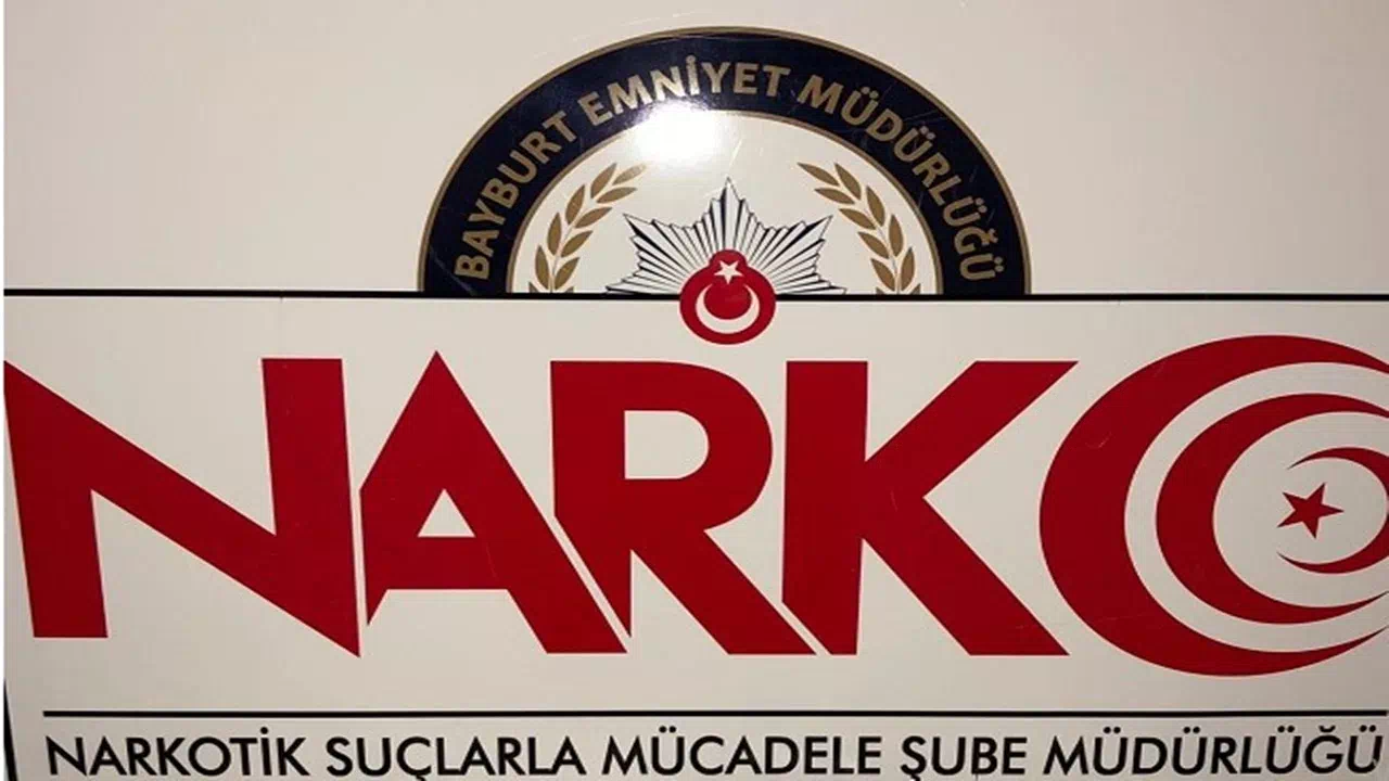 Bayburt’ta narkotik operasyonu! Üzerinden bonzai çıktı