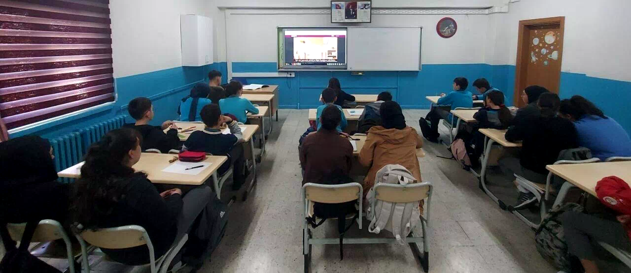 Bayburt’ta öğrencilere finansal okuryazarlık eğitimi verildi