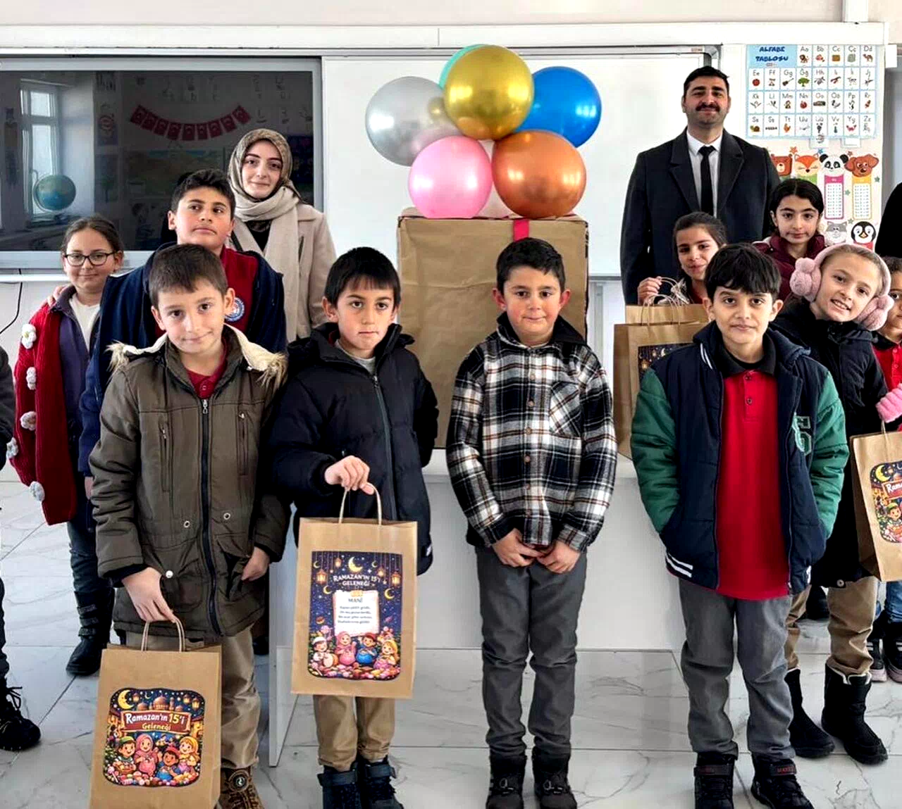 Bayburt’ta on beşi geleneği iki okulun öğrencilerini buluşturdu