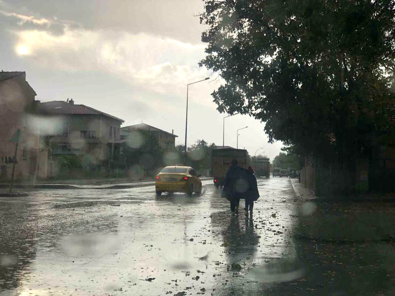 Bayburt’ta sağanak yağış, yüksek kesimlerde kar bekleniyor