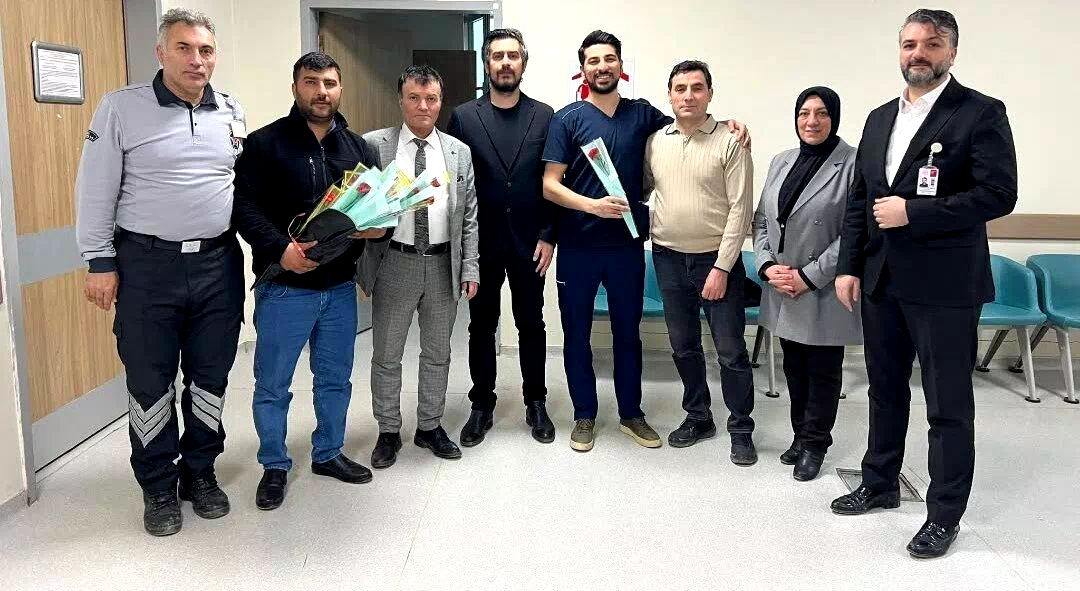 Bayburt’ta sağlık çalışanlarının 14 Mart Tıp Bayramı kutlandı