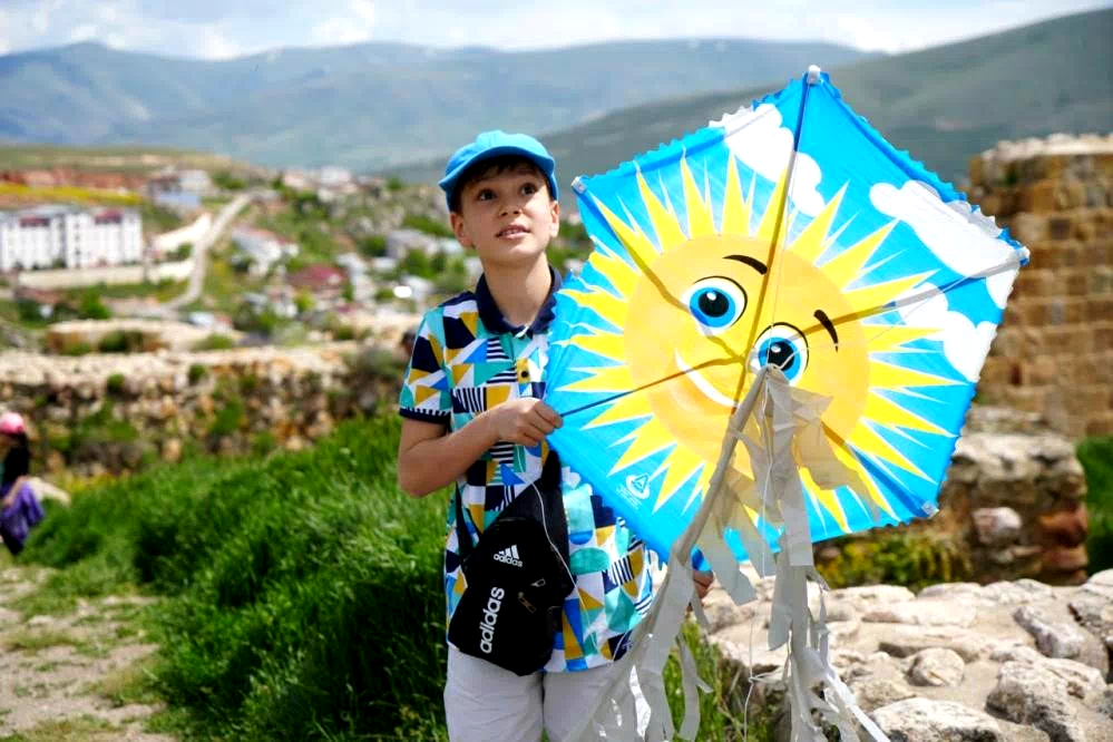 Bayburt’ta uçurtmalar Gazze’deki çocuklar için uçurulacak