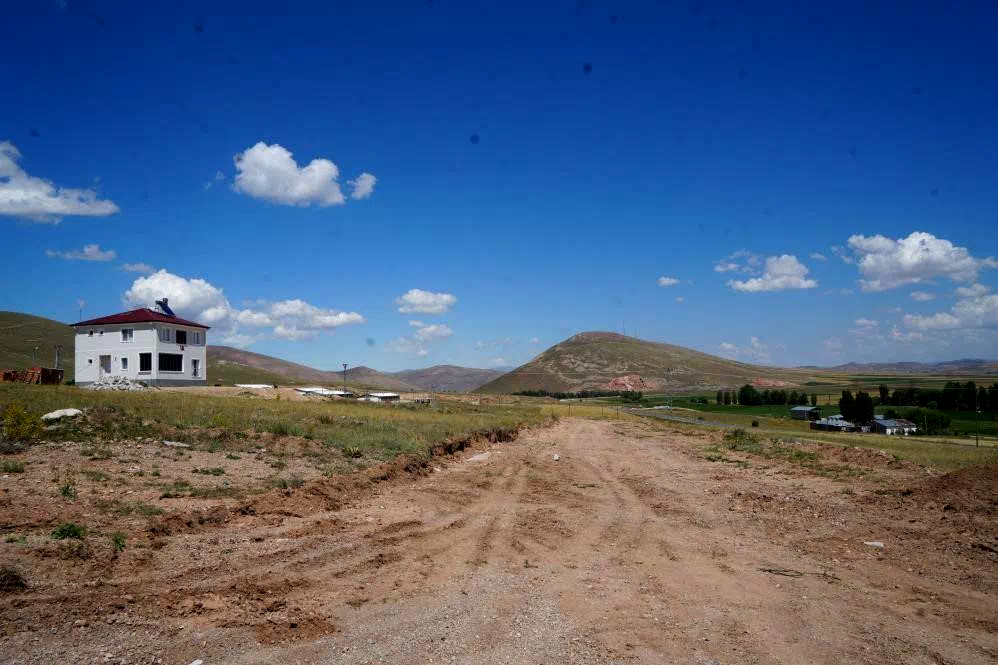 Bayburt’un Çayıryolu köyüne 50 adet TOKİ konutu yapılacak