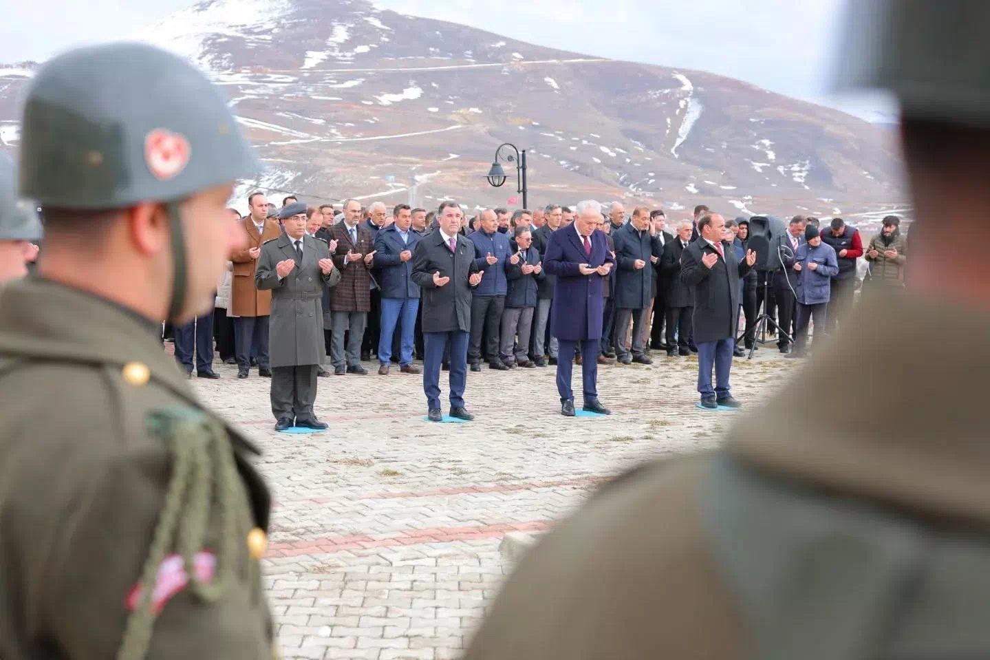 Bayburttaki 18 Mart Şehitleri Anma Günü ve Çanakkale Deniz Zaferi Töreni’nin Anlamlı Kutlamaları.