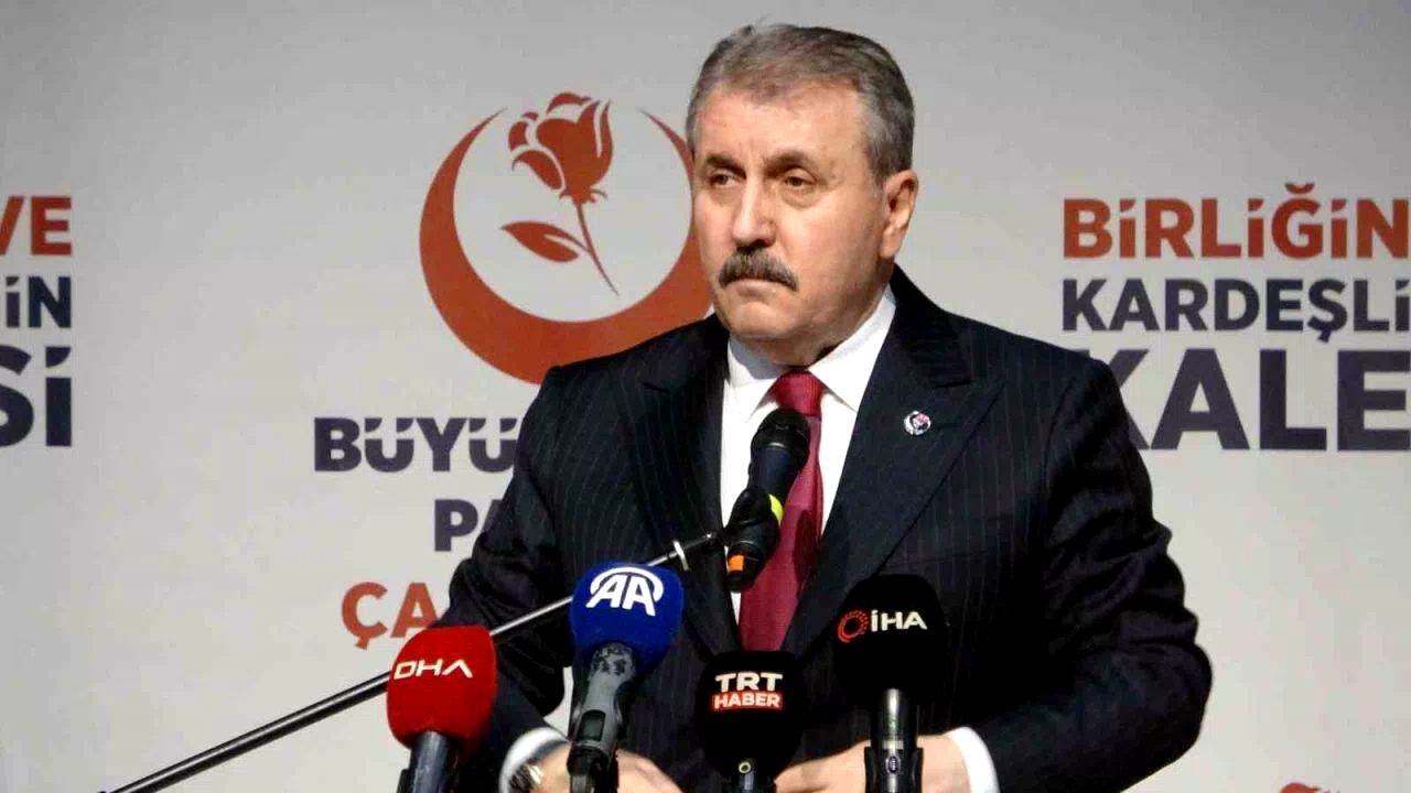 BBP Genel Başkanı Destici: “Terörle, teröristle müzakere olmaz, mücadele edilerek kökü kazınmalıdır”