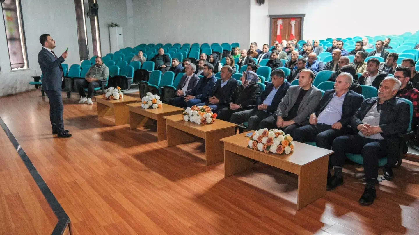 Belediye personeline eğitim