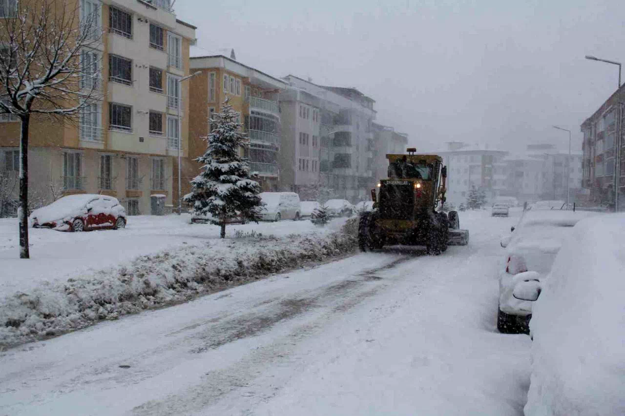 Belediyelerden tedbir uyarıları peş peşe geldi