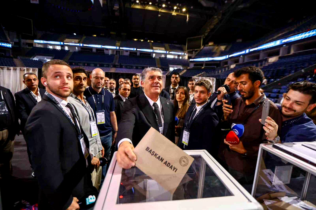 Beşiktaş seçiminde oy verme işlemi sona erdi