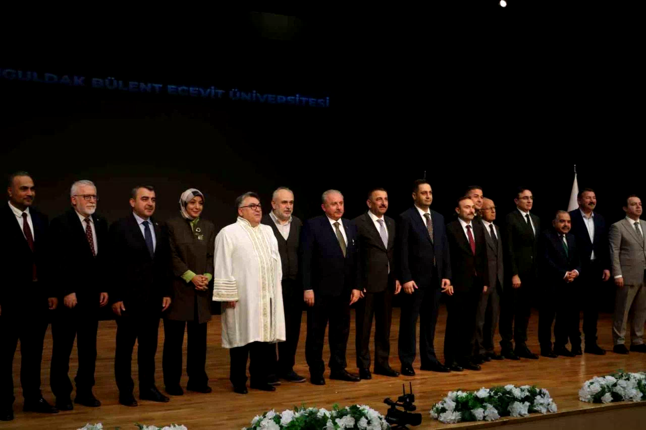 BEUN’da ilk ders 29. TBMM Başkanı Mustafa Şentop’tan
