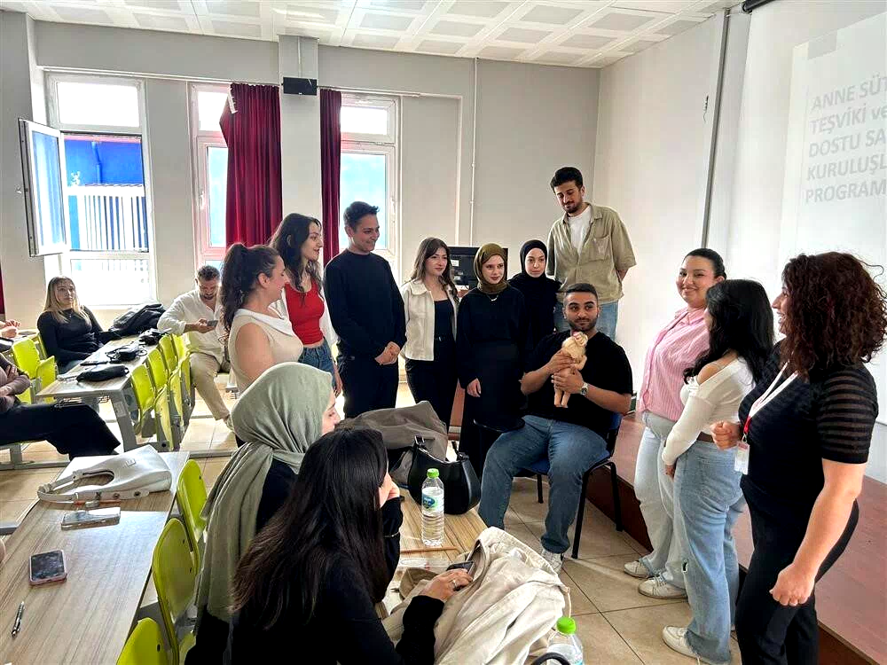 BEUN Sağlık Bilimleri Fakültesinde 96 öğrenciye emzirme danışmanlığı eğitimi