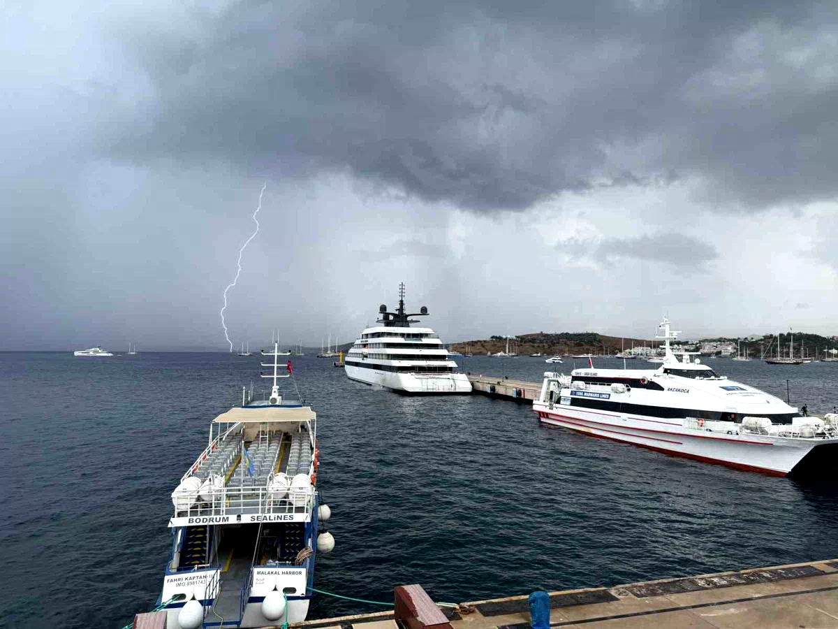 Bodrum’a kruvaziyerle 100 turist geldi