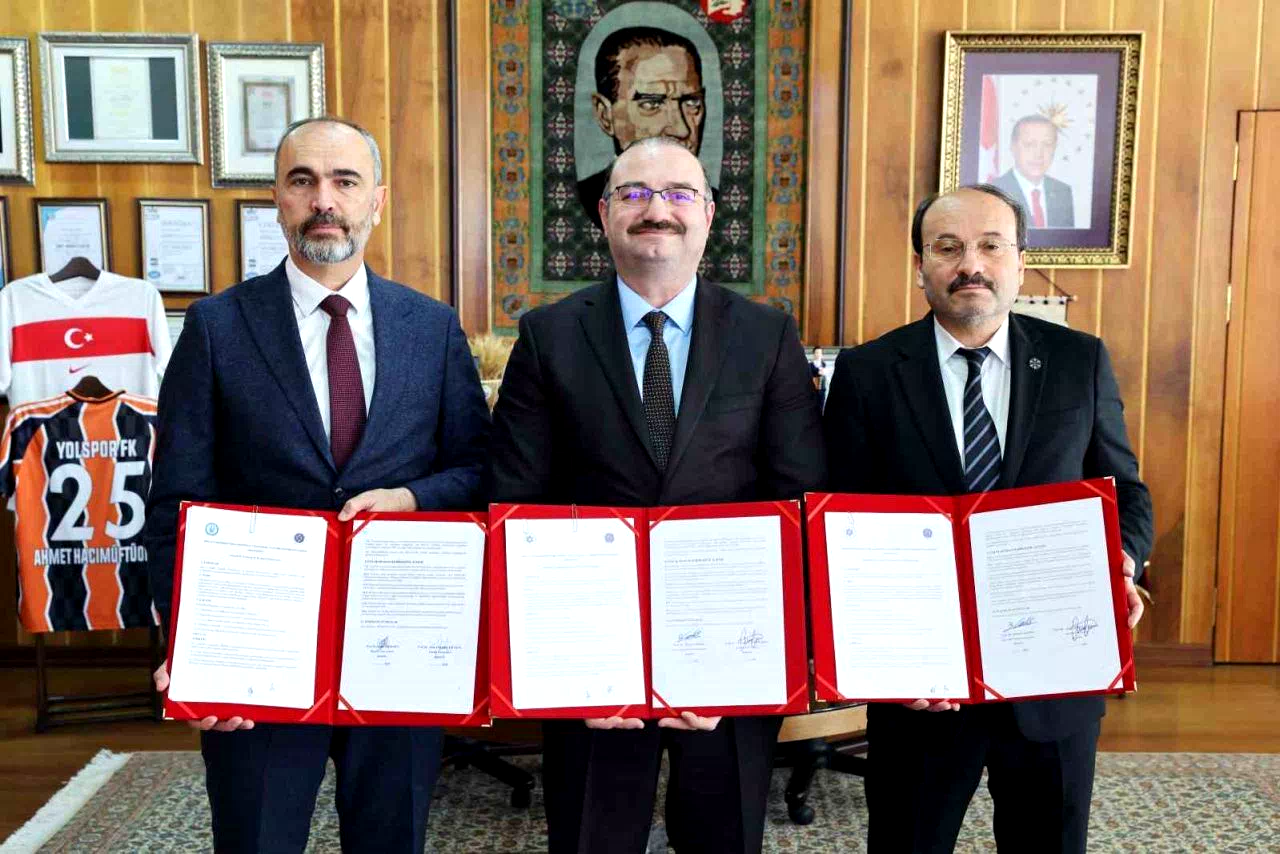 Bölgesel gelişime katkı sunacak iş birliği protokolü için imzalar atıldı