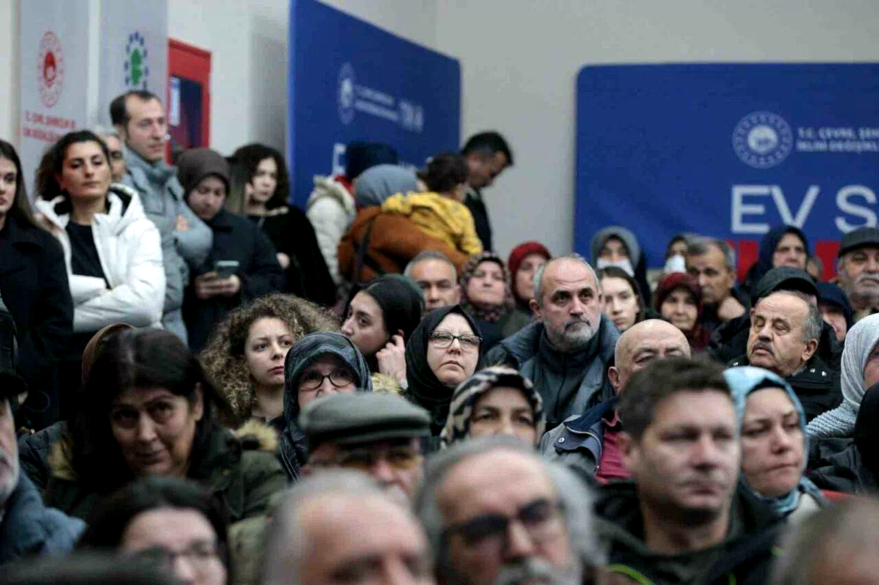 Bolu’da bin 950 sosyal konutun hak sahipleri kurayla belirlendi