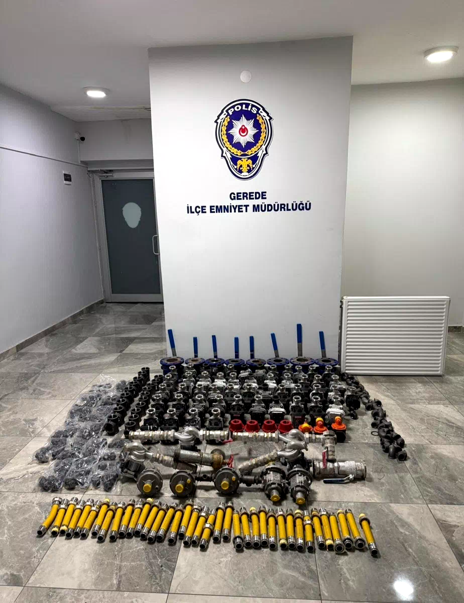 Bolu’da şantiyeden çaldığı 2,5 milyon liralık malzemeleri satmak isterken yakalandı