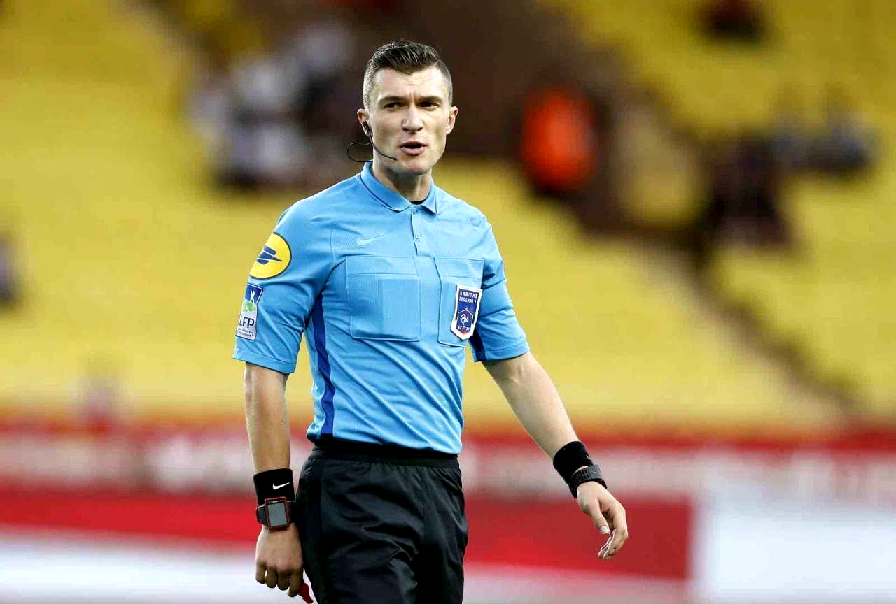 Brann – Fenerbahçe maçını Fransız hakem Willy Delajod yönetecek