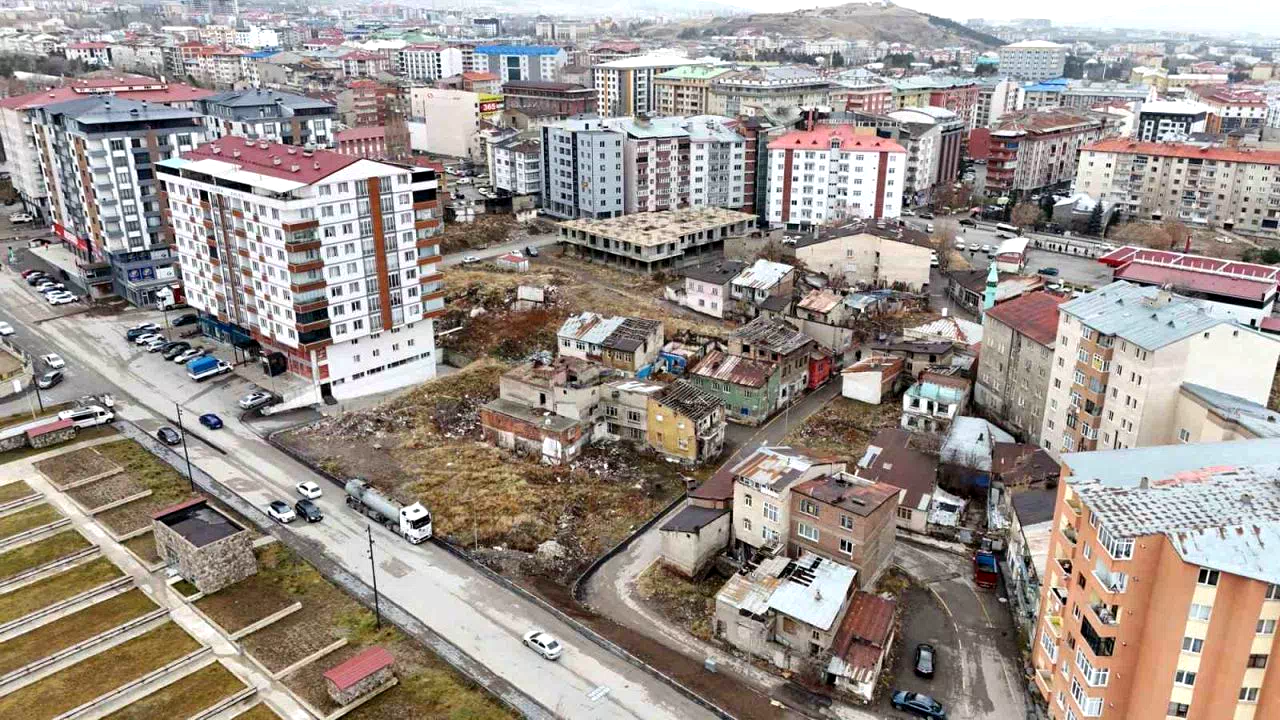 Büyükşehir kentsel dönüşümde de Türkiye’ye rol modeli oldu
