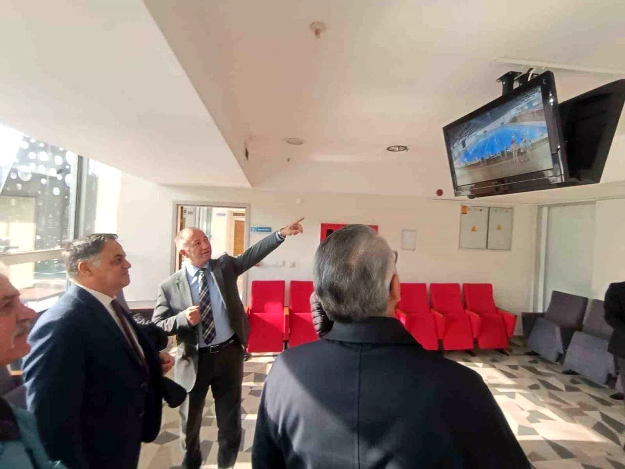 Çakmur kurmaylarına tesisleri gezdi