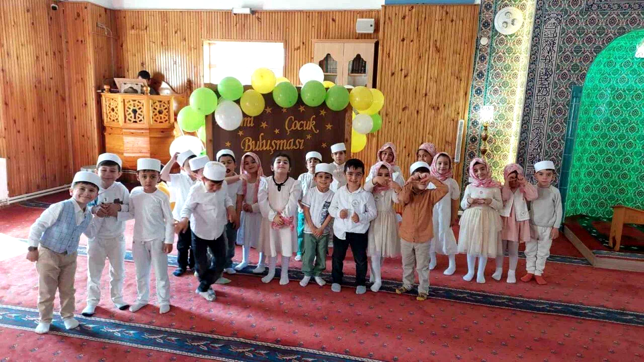 Camii çocuk buluşması gerçekleştirildi