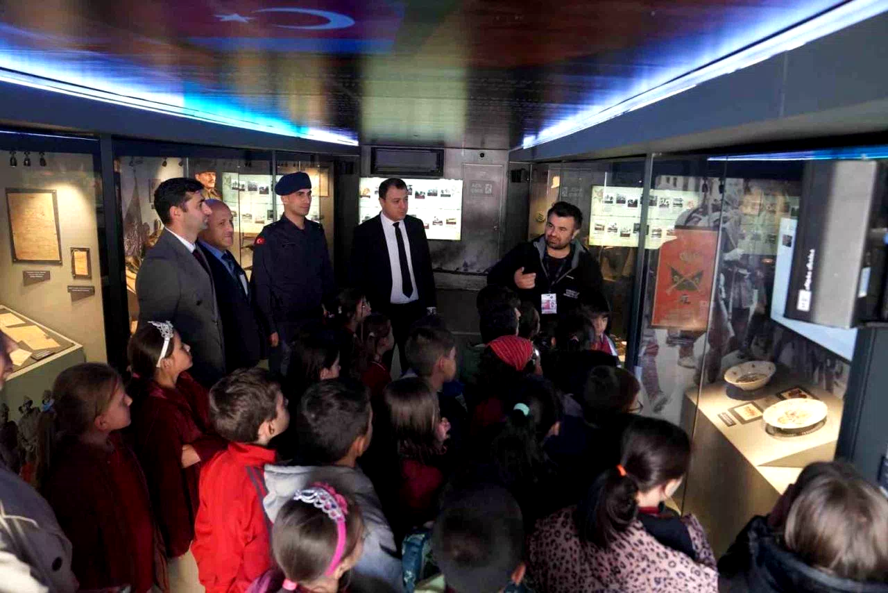 Çanakkale Savaşları Mobil Müzesi Aydıntepe’de