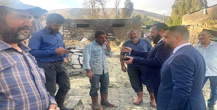 Çat, Kırmızıtaş köyünde incelemelerde bulundu
