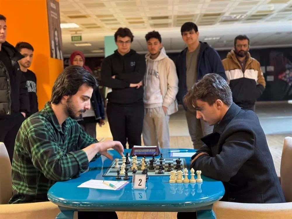 Çayeli Bakır, Yabancı Diller Yüksekokulu’nda Satranç Turnuvası Düzenledi