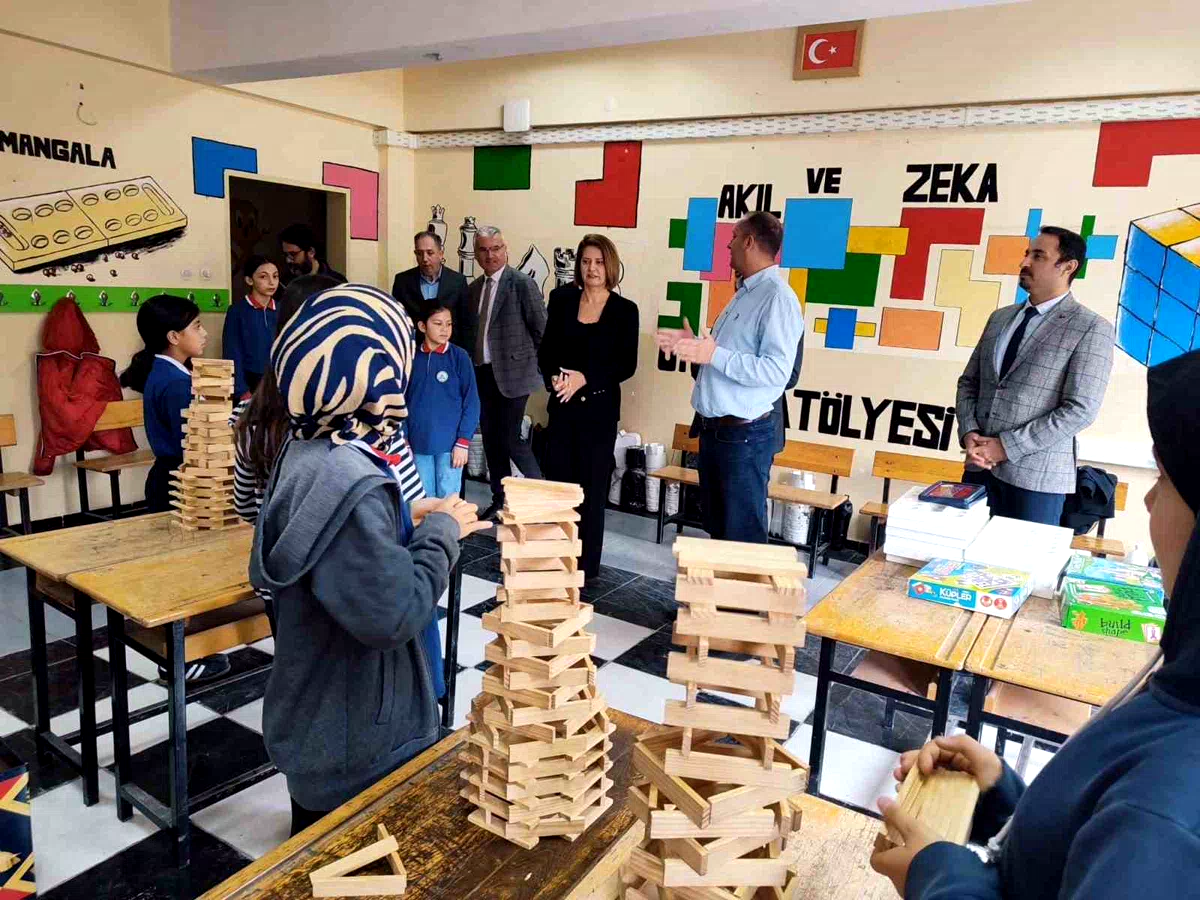 Çayırbaşı Şehit Yaşar Çakır Ortaokulunda bilim ve tarım buluşması