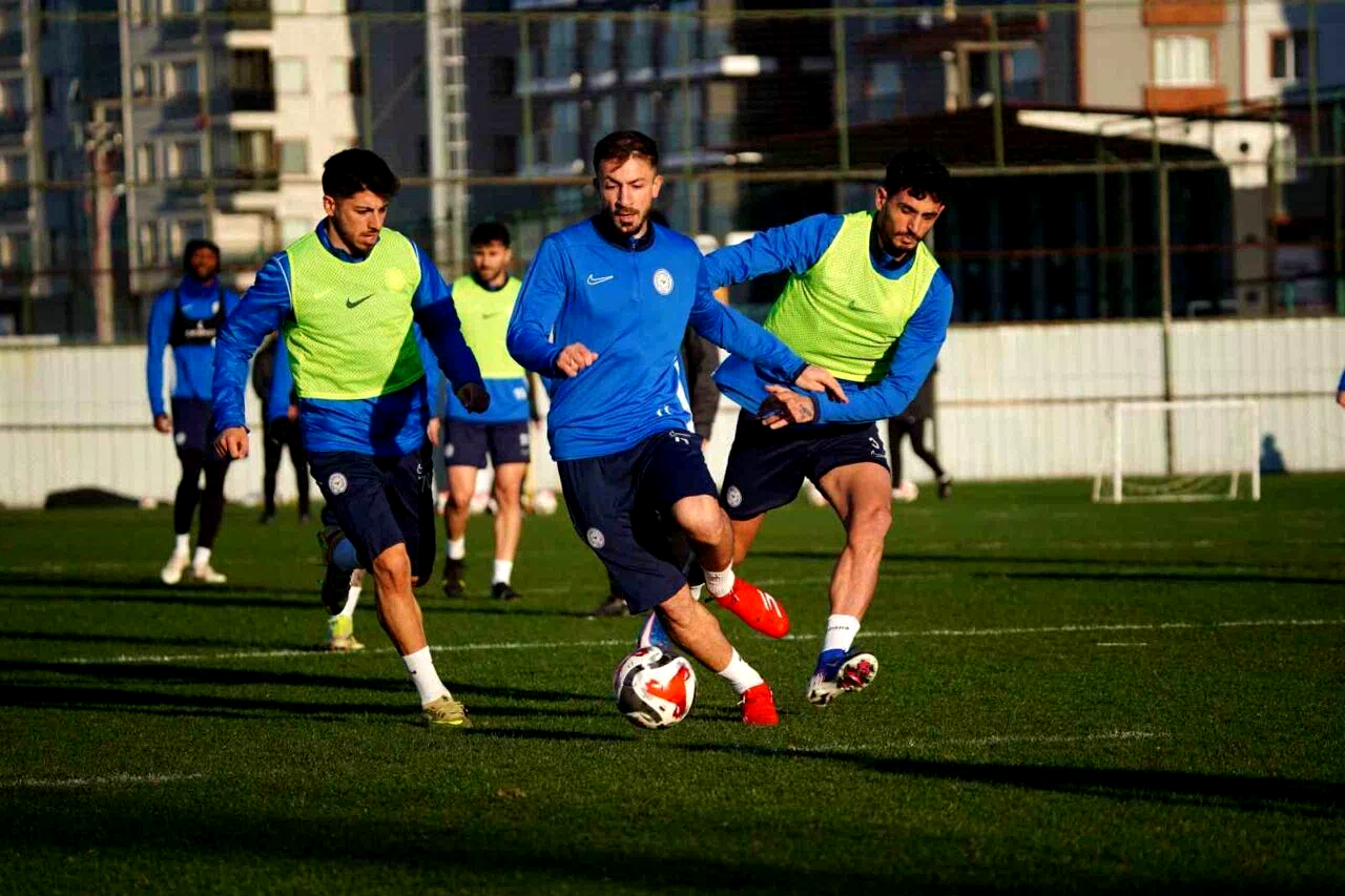 Çaykur Rizespor, Trabzonspor hazırlıklarına başladı