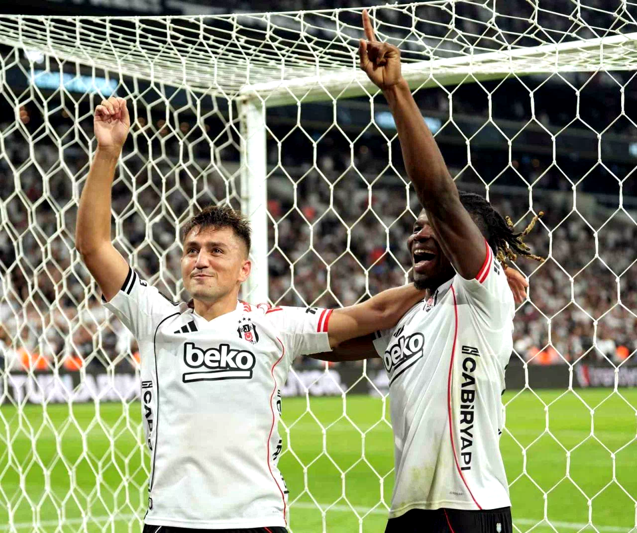 Cengiz Ünder ilk maçında golle tanıştı