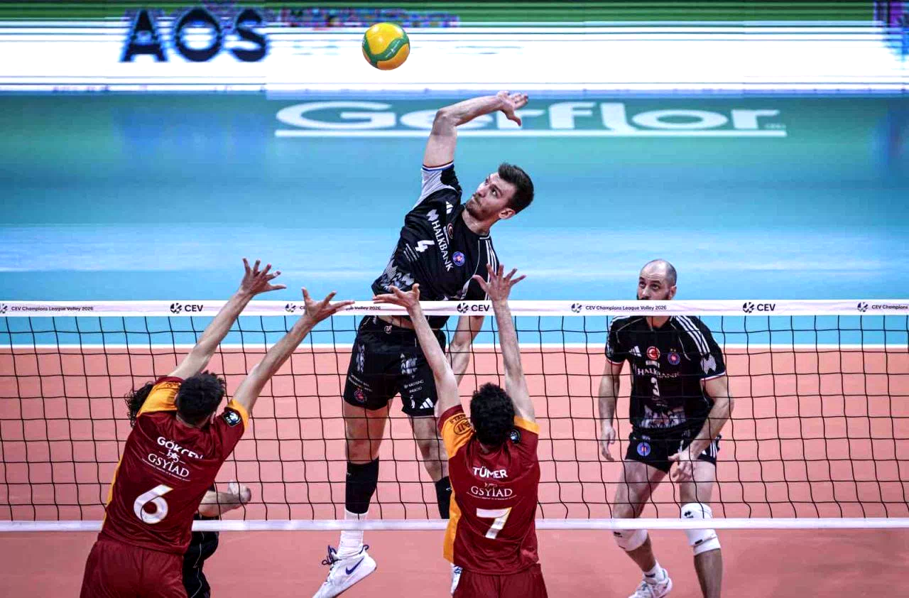 CEV Şampiyonlar Ligi: Halkbank: 3 – Galatasaray: 2